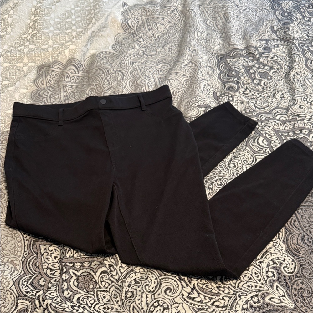Time and Tru Black Jegging Pants